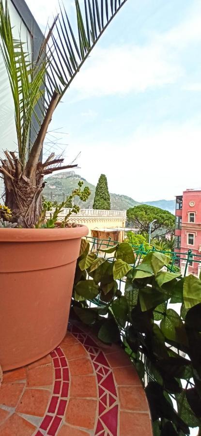 "Sea-See" Studio Taormina Center - Bellissima Vista Mare - Corner Kitchen Екстериор снимка