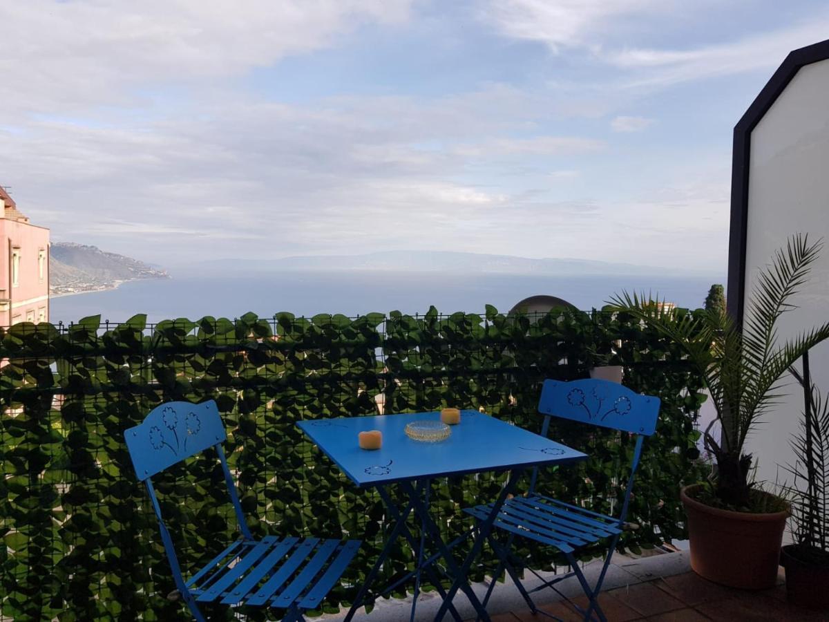 "Sea-See" Studio Taormina Center - Bellissima Vista Mare - Corner Kitchen Екстериор снимка